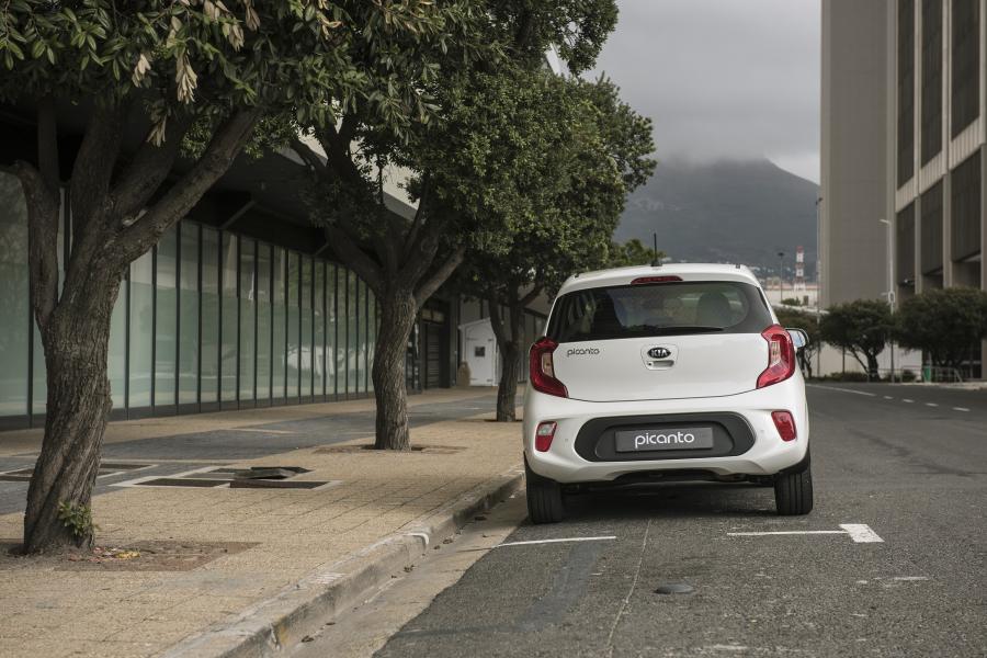  Kia Picanto 2017 года  (ZA) (фото 11 из 40)